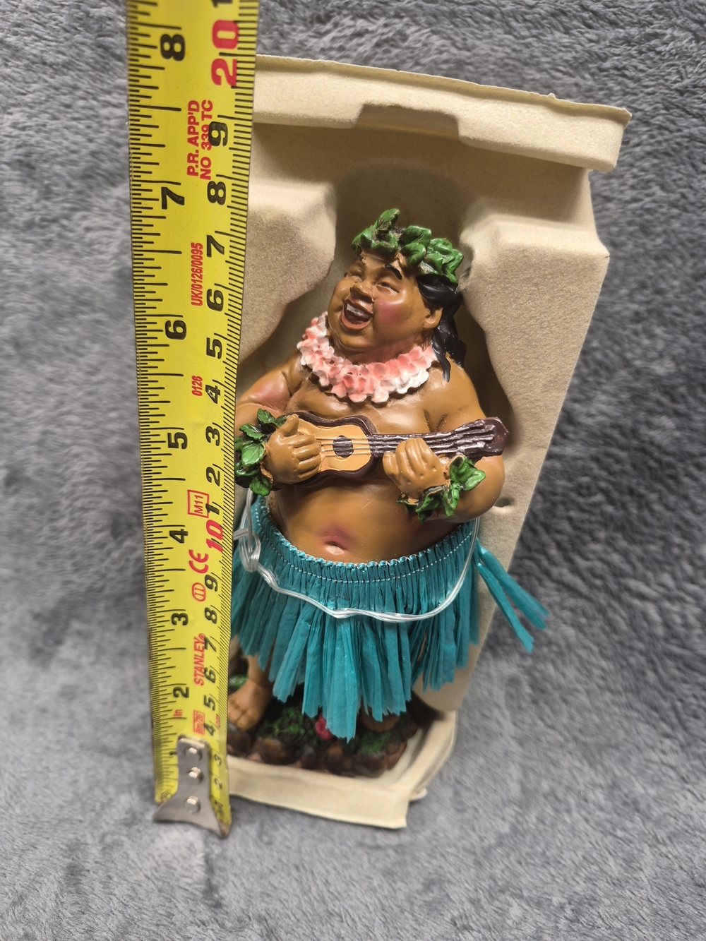 Bradda ED Hula Man with Ukulele Dashboard Doll 7" Car DollBox Has Some Damage